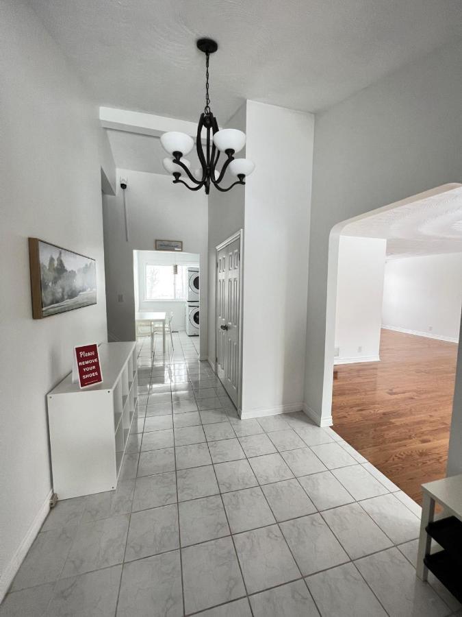 Séjour chez l'habitant Letitia Heights !g Stylish And Spacious Private Bedroom With Shared Bathroom